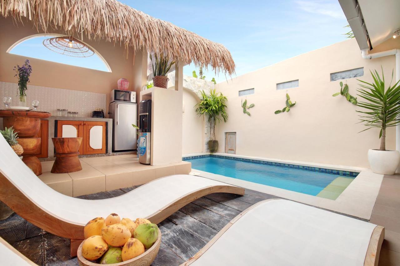 Seminyak Beach Bungalow Studio Villa 1 With Private Pool Sbb1 Dış mekan fotoğraf